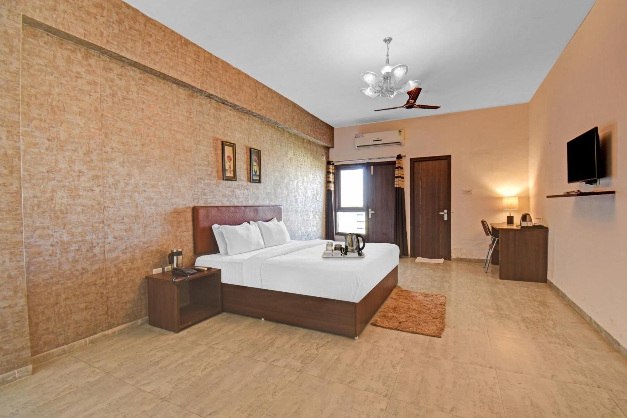 שירדי Townhouse Classio Suites מראה חיצוני תמונה