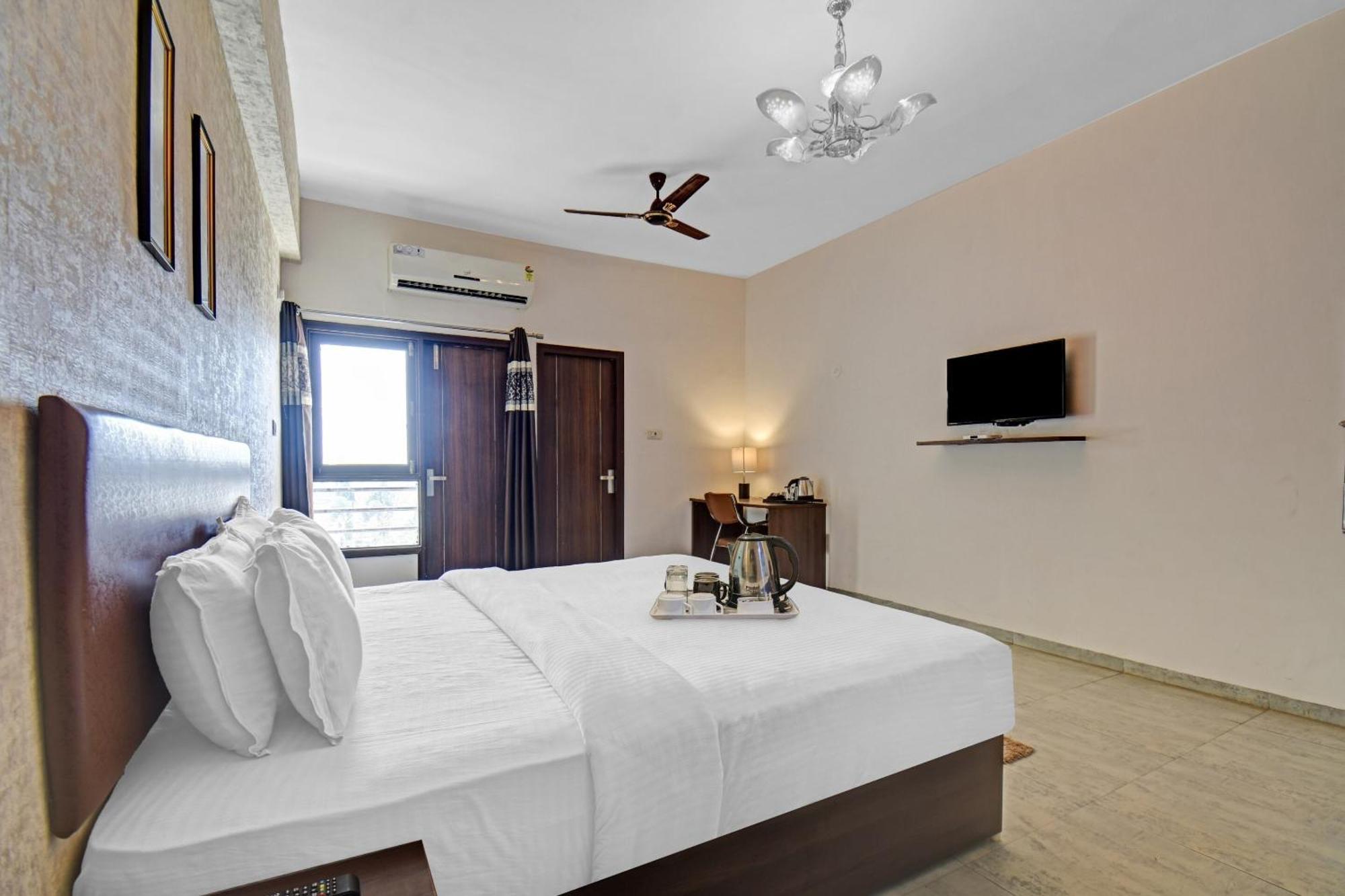 שירדי Townhouse Classio Suites מראה חיצוני תמונה