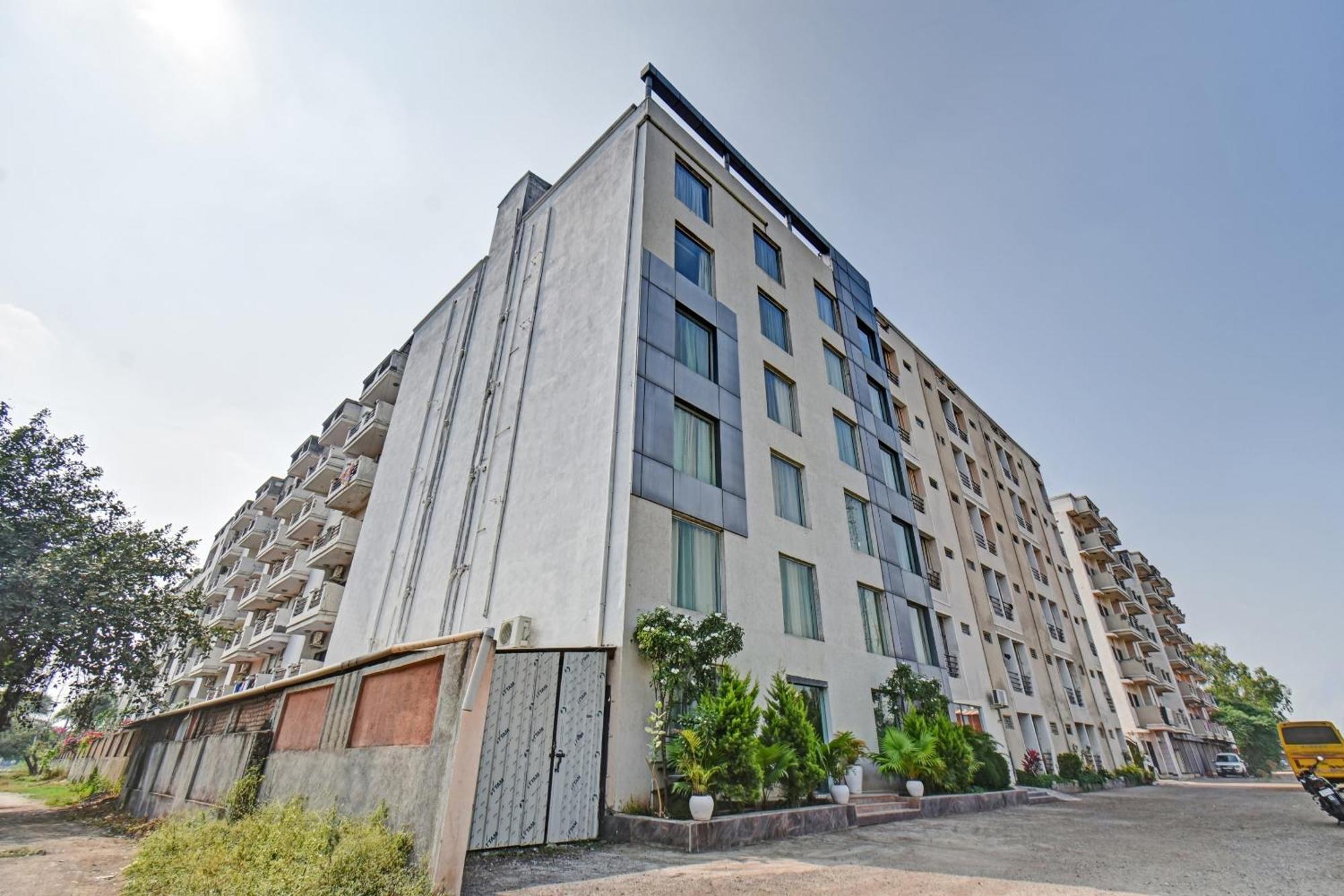 שירדי Townhouse Classio Suites מראה חיצוני תמונה